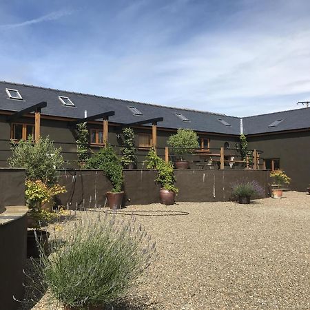 Lavender - Luxurious Barn Conversion - Blossom Farm Johnston Exterior foto